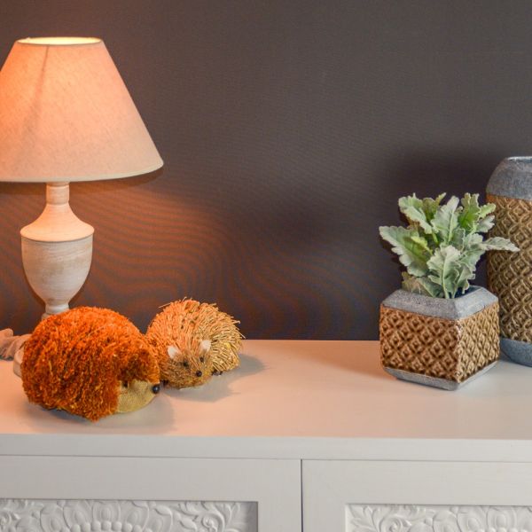 MUÑECO GRANDE ERIZO PAJA MARRON