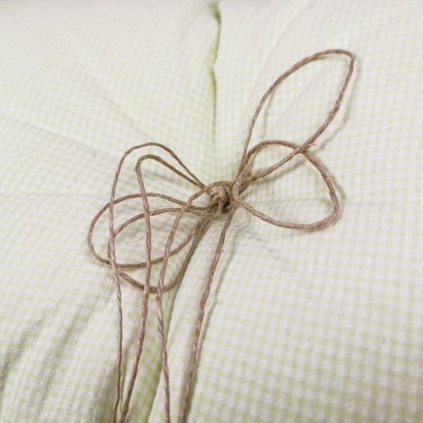 Cojín artesanal con relleno premium para cama y sofá en alta decoración elegante