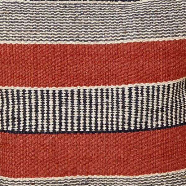 Cojín artesanal con relleno premium para cama y sofá en alta decoración elegante