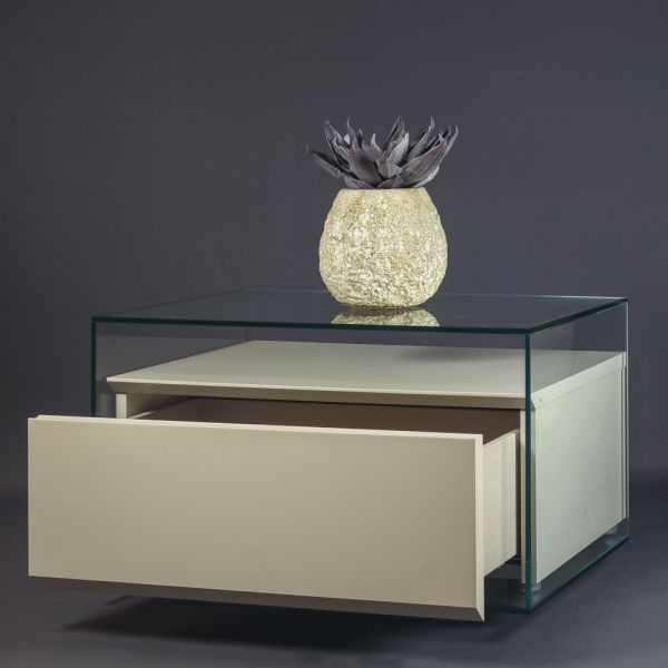 Mesas, Mesitas de Noche y Auxiliares con estilo | Tapidecor