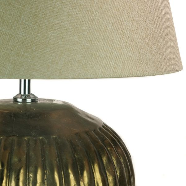 LAMPARA SOBREMESA DORADA OCRE 40X40X52