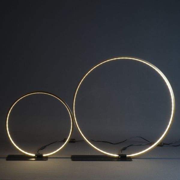 LAMPARA DE MESA CIRCULAR DORAD A NEGRA  DIAMETRO 45 LUZ LED