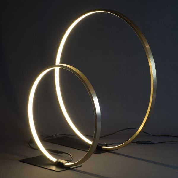 LAMPARA DE MESA CIRCULAR DORAD A NEGRA  DIAMETRO 45 LUZ LED