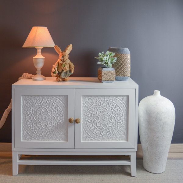 CONEJA PEQUEÑA CON VESTIDO UI14-1