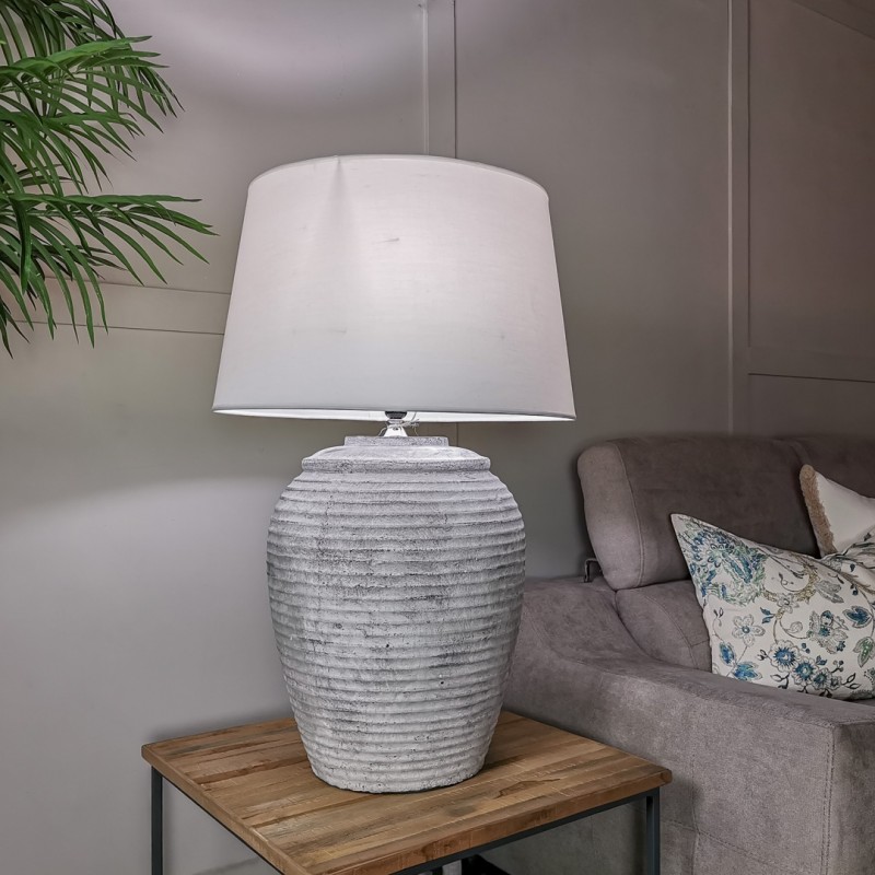 Lámpara de mesa con tulipa rústica de cerámica gris