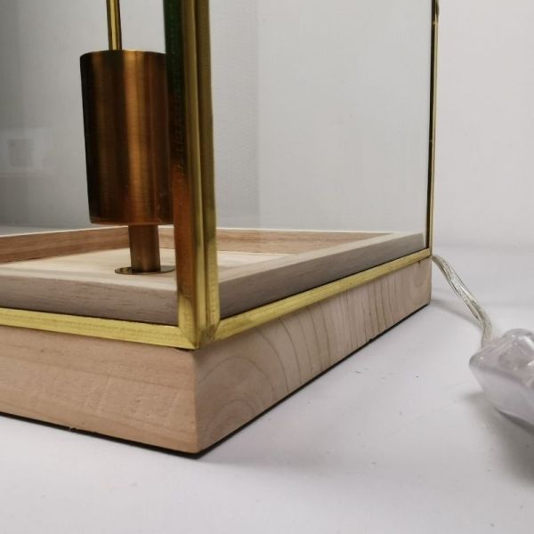 LAMPARA MESA ASKKER MADERA NATURAL METAL ORO 20X20X45