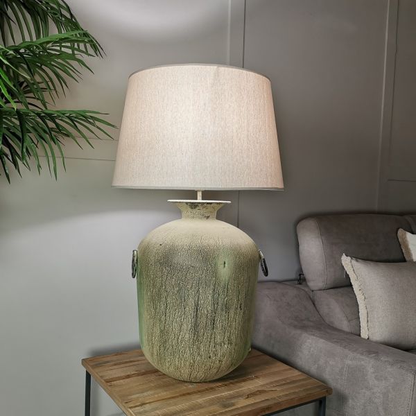 Lámpara mesa grande 44x66 metal verde musgo anfora con asas