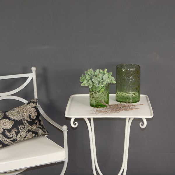 Jarrón decorativo para realzar espacios elegantes