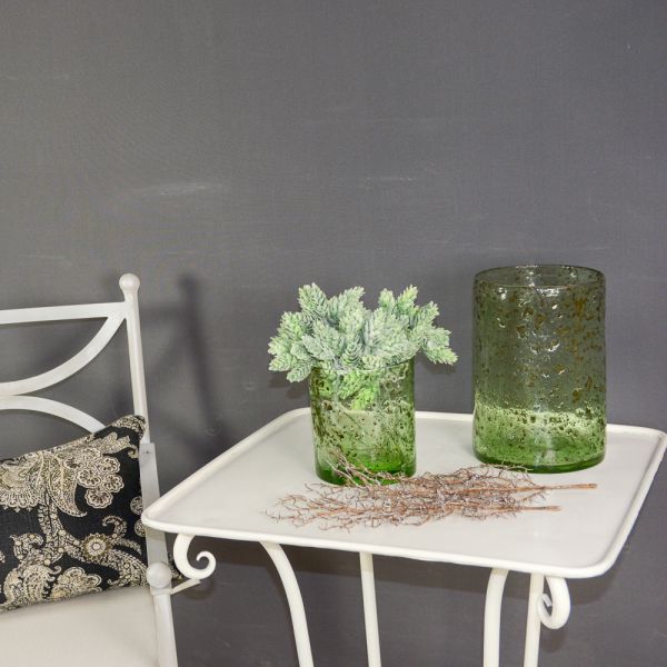 Jarrón decorativo para realzar espacios elegantes