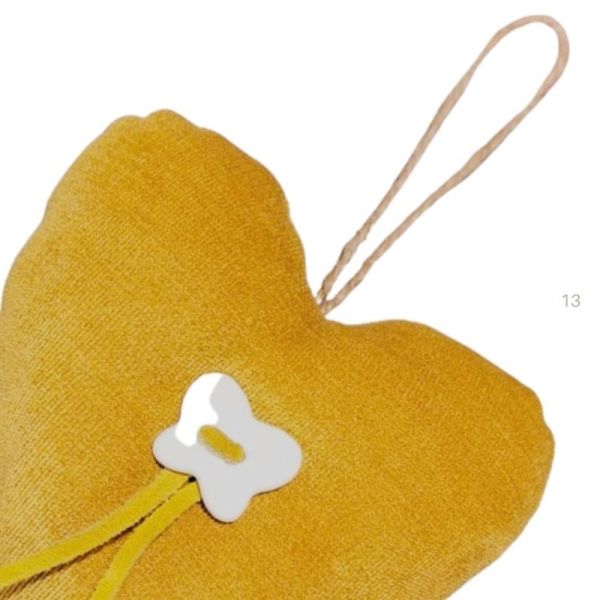 Corazón tela terciopelo 13x13x4 ocre