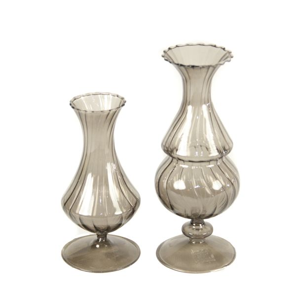 Jarrón decorativo para realzar espacios elegantes