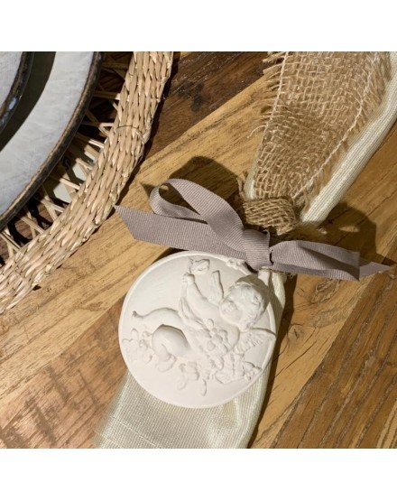 ANGELITO PERFUMADO BLANCO CINTA RASO PARA COLGAR 7X3X7 2