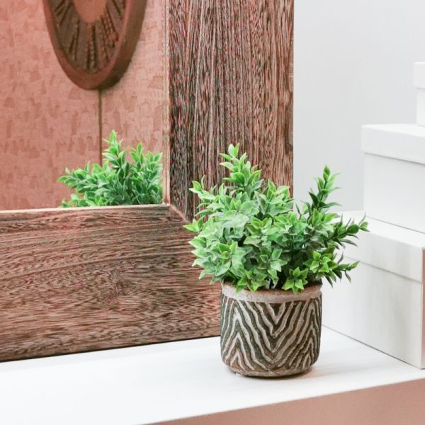 Macetero decorativo para interior y exterior en alta decoración elegante