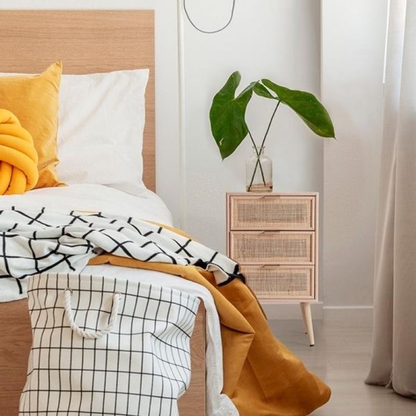 MESITA DE NOCHE TSAKI 42X37X71