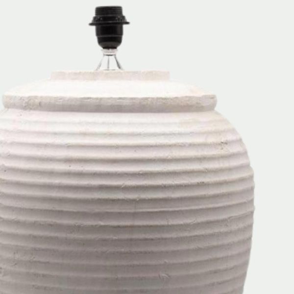 LAMPARA SOBREMESA CERAMICA BLANCA RAYAS HORIZONTAL 37X37X58