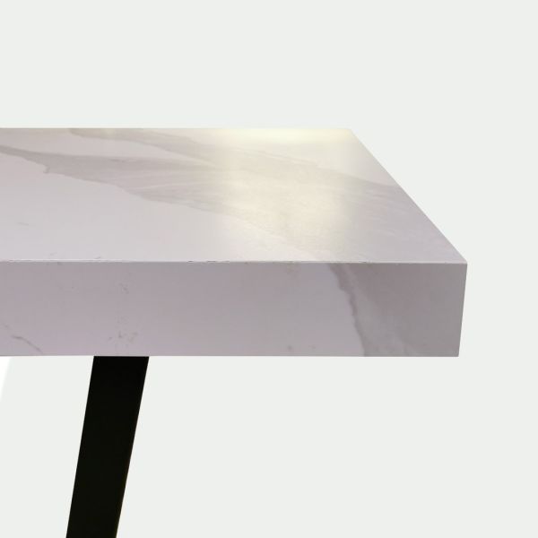 Mesa comedor rectangular 180x80x78 tapa  porcelánico patas hierro negro