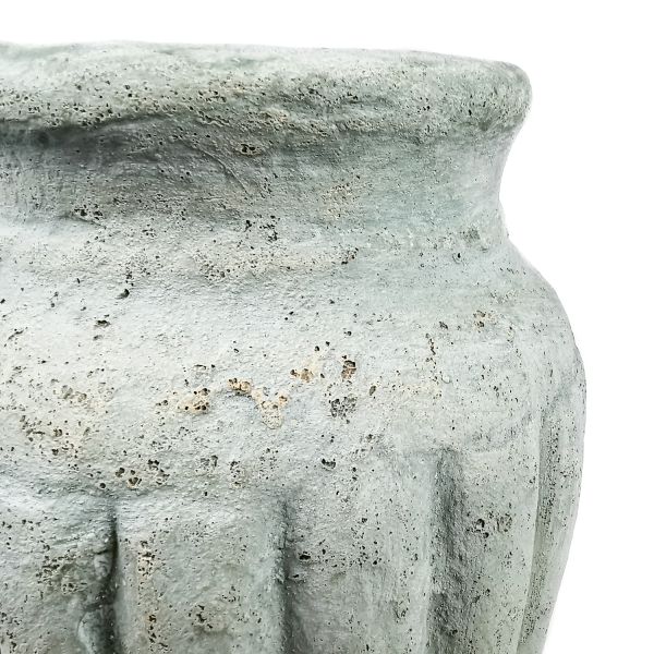 Jarrón decorativo para realzar espacios elegantes