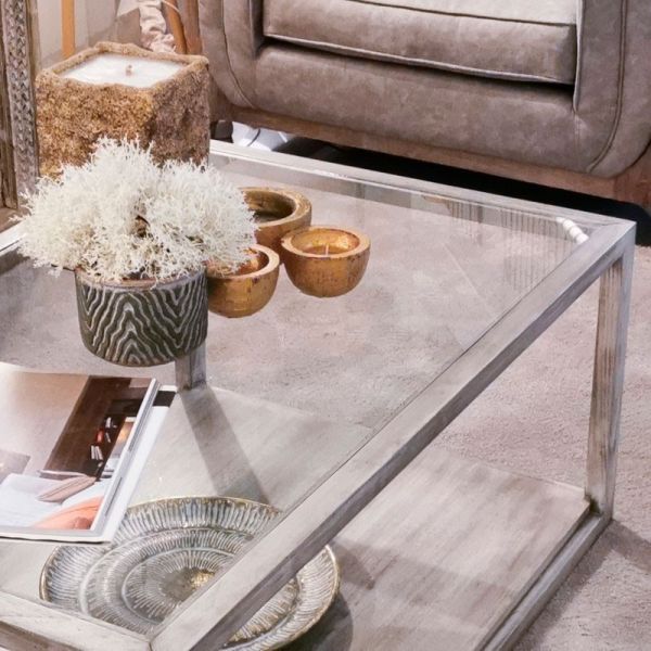 Macetero decorativo para interior y exterior en alta decoración elegante