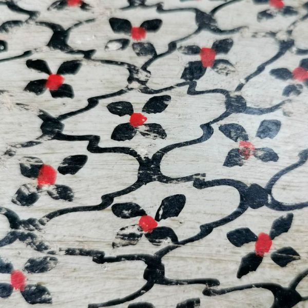 Jarrón decorativo para realzar espacios elegantes