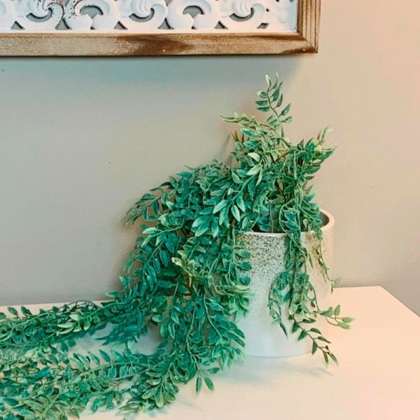 Jarrón decorativo para realzar espacios elegantes