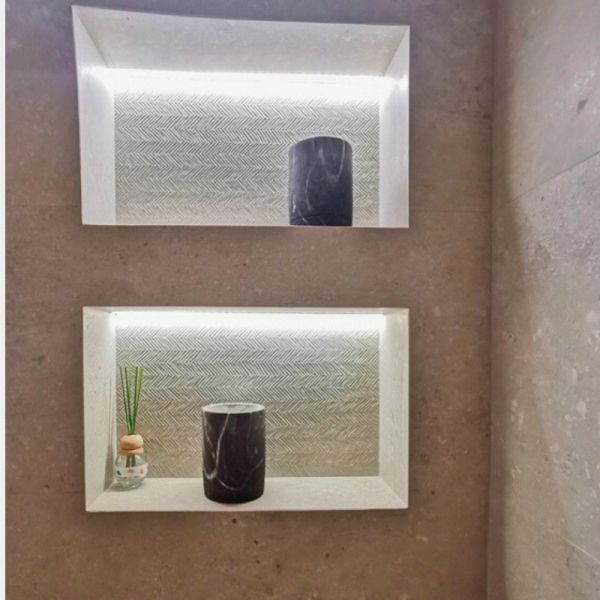 Jarrón decorativo para realzar espacios elegantes