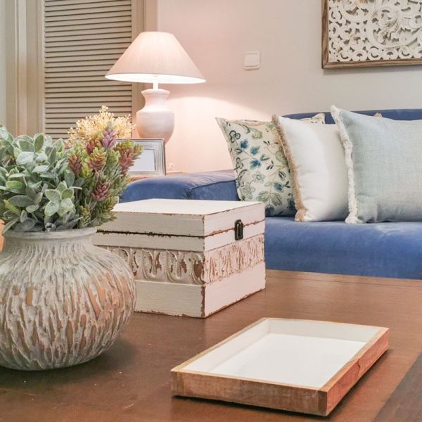 Jarrón decorativo para realzar espacios elegantes