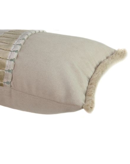 Cojín artesanal con relleno premium para cama y sofá en alta decoración elegante