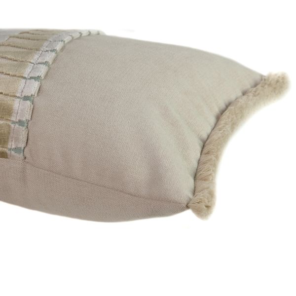 Cojín artesanal con relleno premium para cama y sofá en alta decoración elegante