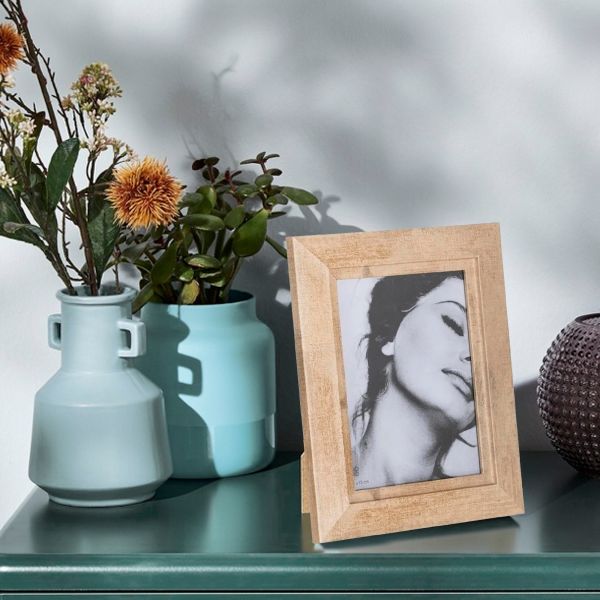 Marco de fotos decorativo para enmarcar recuerdos con elegancia