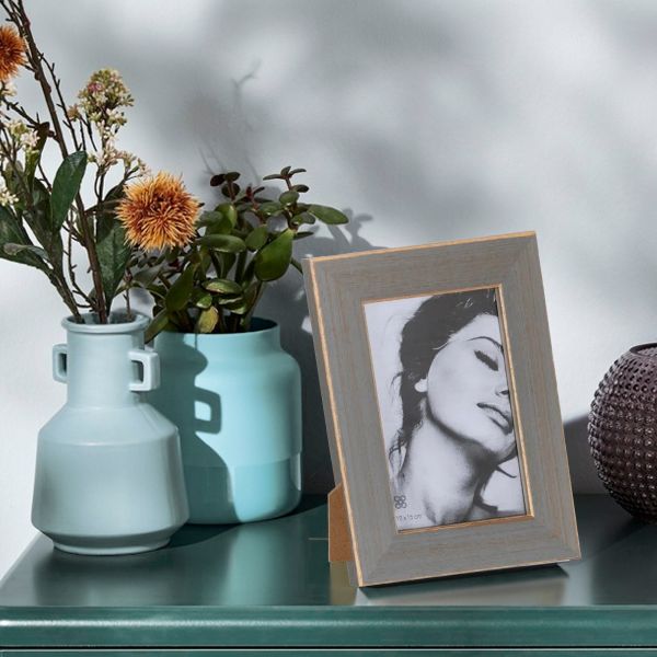 Marco de fotos decorativo para enmarcar recuerdos con elegancia