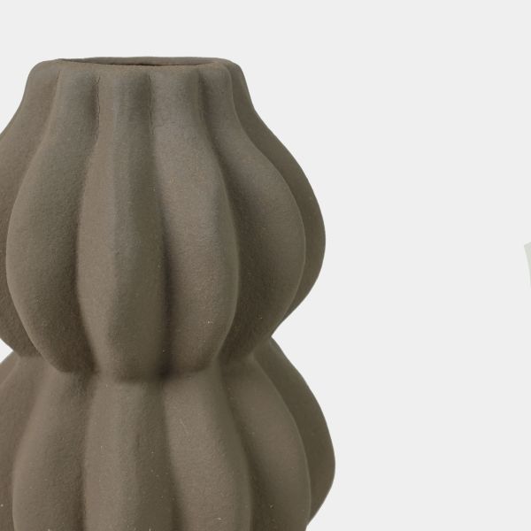 Jarrón decorativo para realzar espacios elegantes