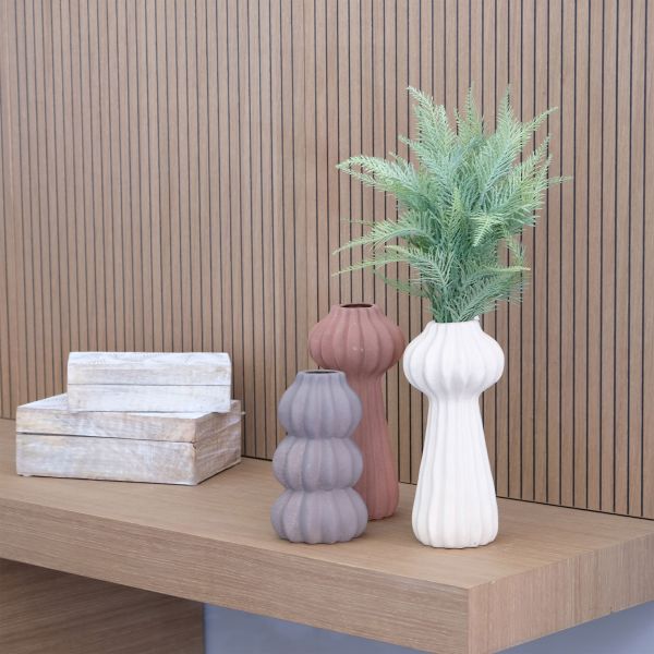 Jarrón decorativo para realzar espacios elegantes