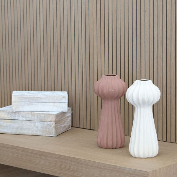 Jarrón decorativo para realzar espacios elegantes