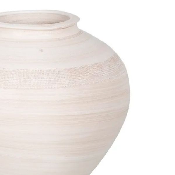 Jarrón decorativo para realzar espacios elegantes