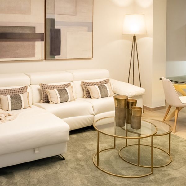 Jarrón decorativo para realzar espacios elegantes