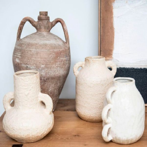 Jarrón decorativo para realzar espacios elegantes