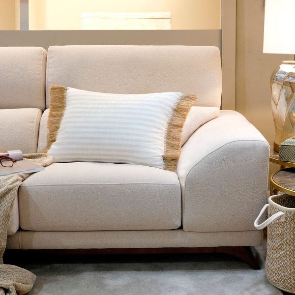 Cojín artesanal con relleno premium para cama y sofá en alta decoración elegante