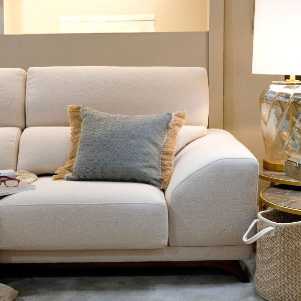 Cojín artesanal con relleno premium para cama y sofá en alta decoración elegante