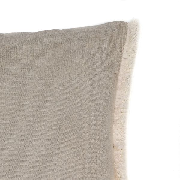 Cojín artesanal con relleno premium para cama y sofá en alta decoración elegante