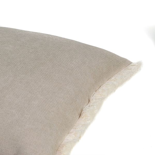 Cojín artesanal con relleno premium para cama y sofá en alta decoración elegante