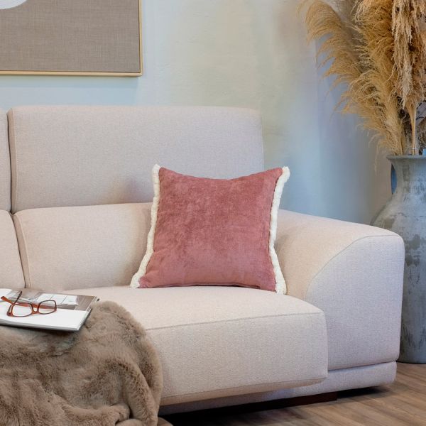 Cojín artesanal con relleno premium para cama y sofá en alta decoración elegante