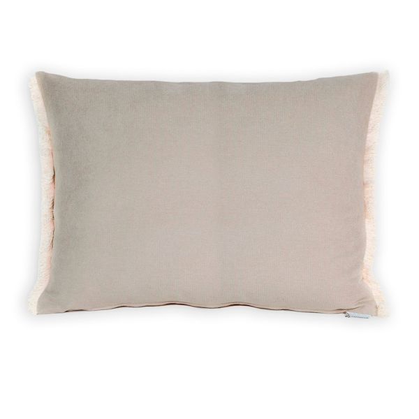 Cojín rectangular sofa cama liso arena  relleno pluma fleco blanco 70x50