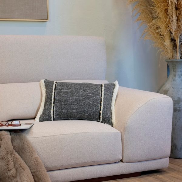 Cojín artesanal con relleno premium para cama y sofá en alta decoración elegante