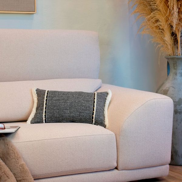 Cojín artesanal con relleno premium para cama y sofá en alta decoración elegante