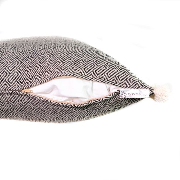 Cojín artesanal con relleno premium para cama y sofá en alta decoración elegante