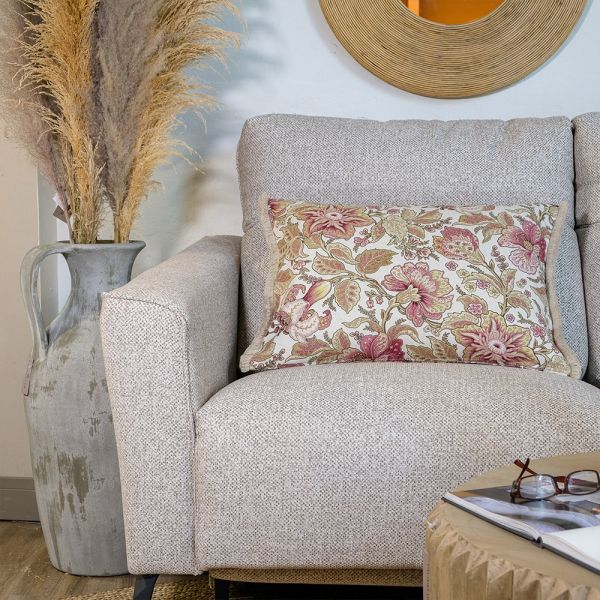 Cojín artesanal con relleno premium para cama y sofá en alta decoración elegante