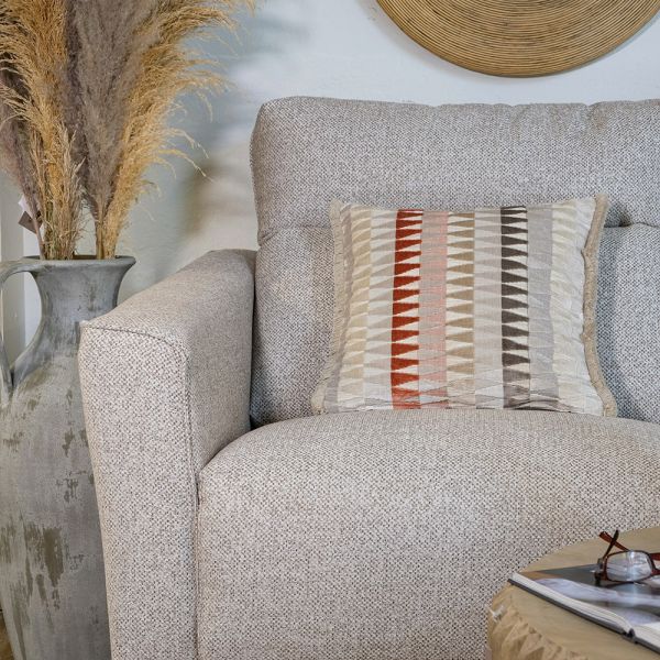 Cojín artesanal con relleno premium para cama y sofá en alta decoración elegante