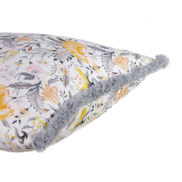 Cojín artesanal con relleno premium para cama y sofá en alta decoración elegante