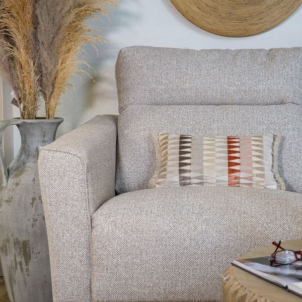 Cojín artesanal con relleno premium para cama y sofá en alta decoración elegante