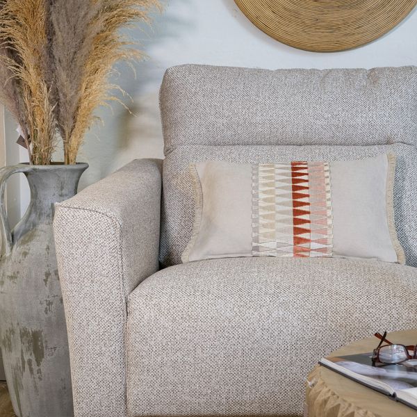 Cojín artesanal con relleno premium para cama y sofá en alta decoración elegante